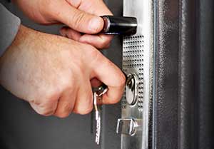 Locksmith in Wauwatosa